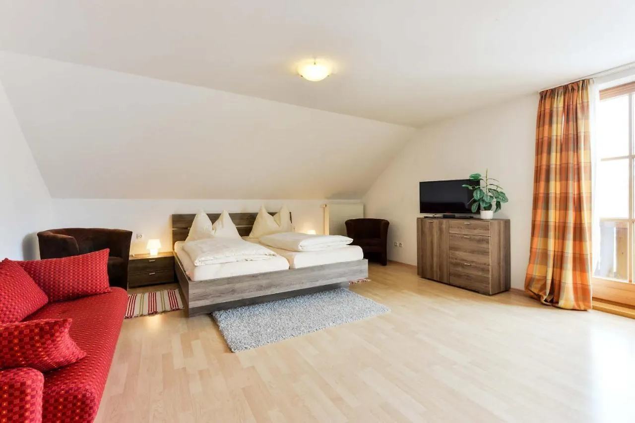 Landhotel Und Gasthof Kirchberger Wildsteig