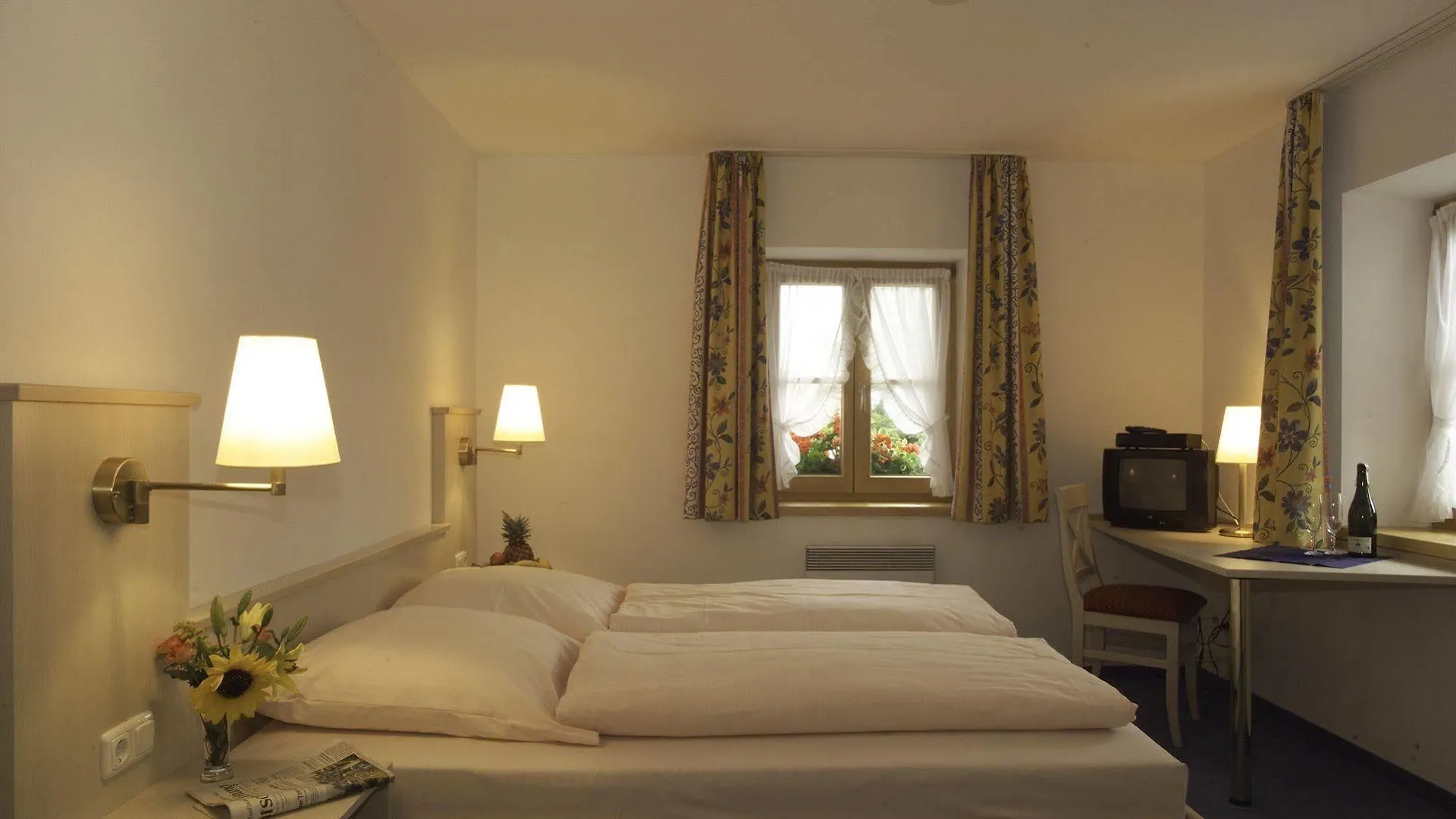 Landhotel Und Gasthof Kirchberger Wildsteig 3*,