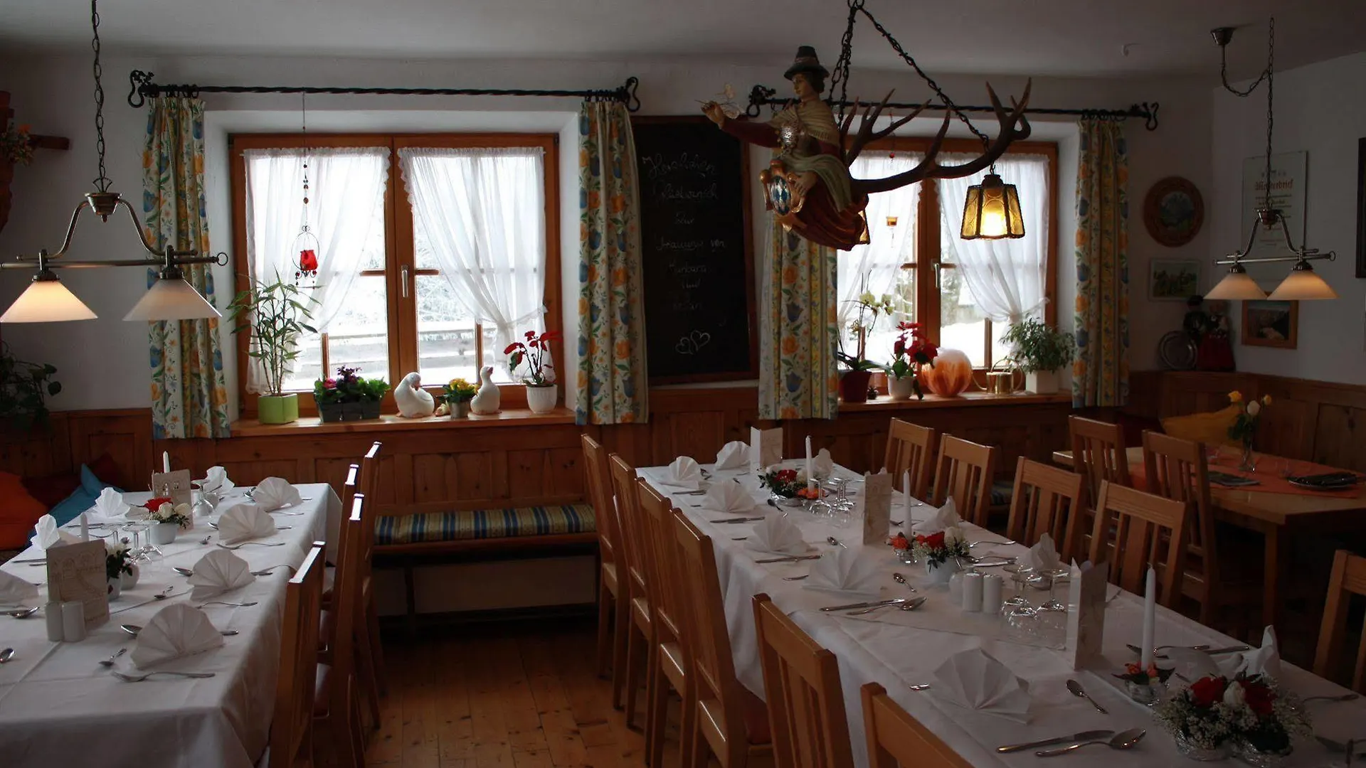 Landhotel Und Gasthof Kirchberger Wildsteig Hotel